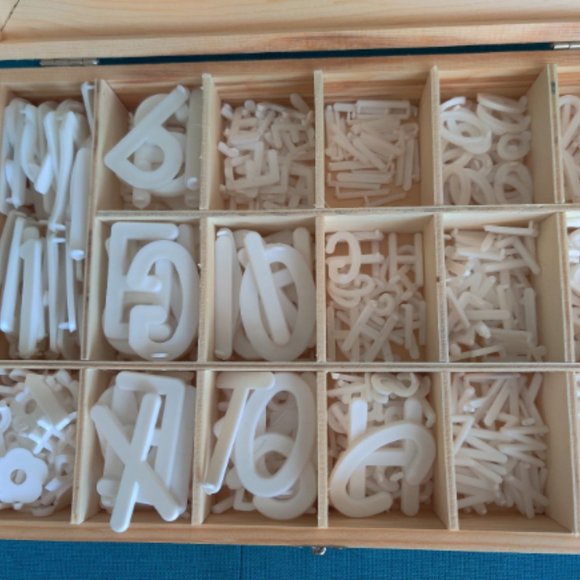 Little Hippo Letters Box - Picture 4 of 5